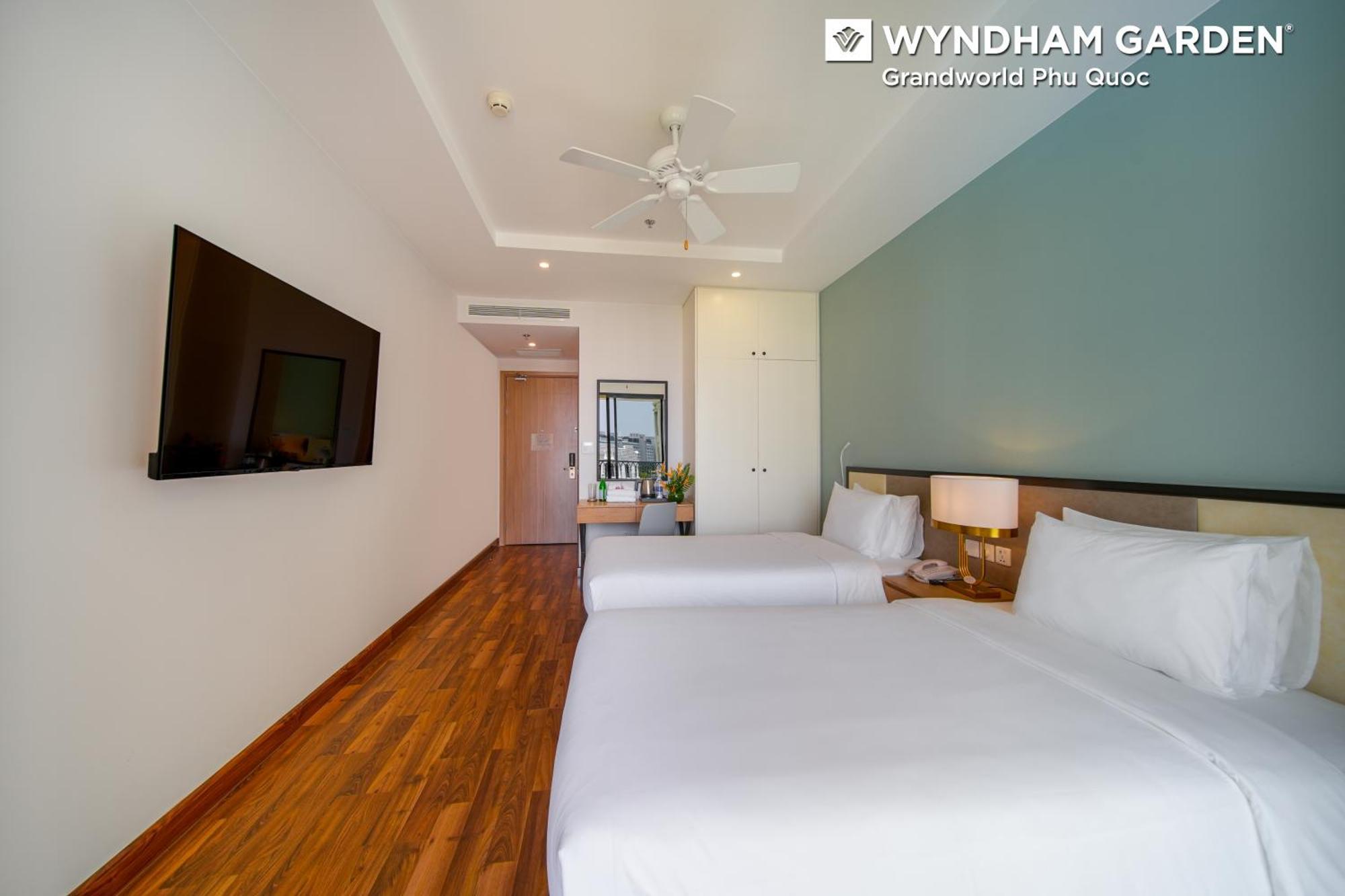 Hotel Wyndham Garden Grandworld Phú Quốc Exterior foto