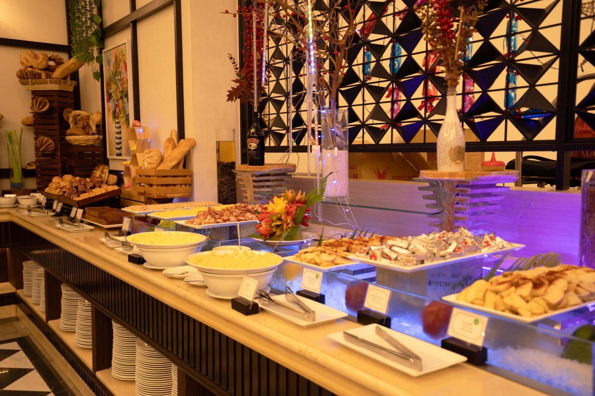 Hotel Wyndham Garden Grandworld Phú Quốc Exterior foto
