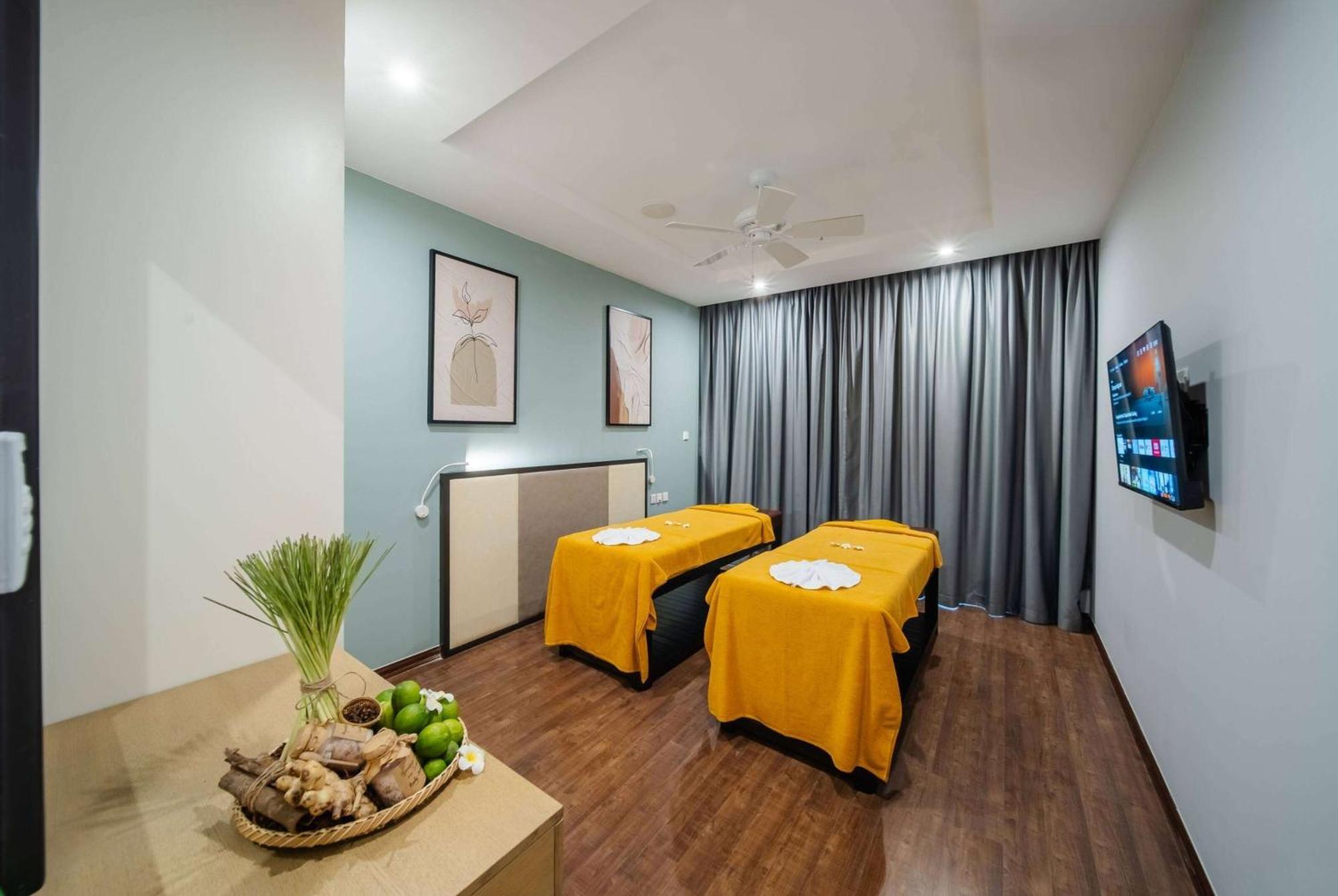 Hotel Wyndham Garden Grandworld Phú Quốc Exterior foto
