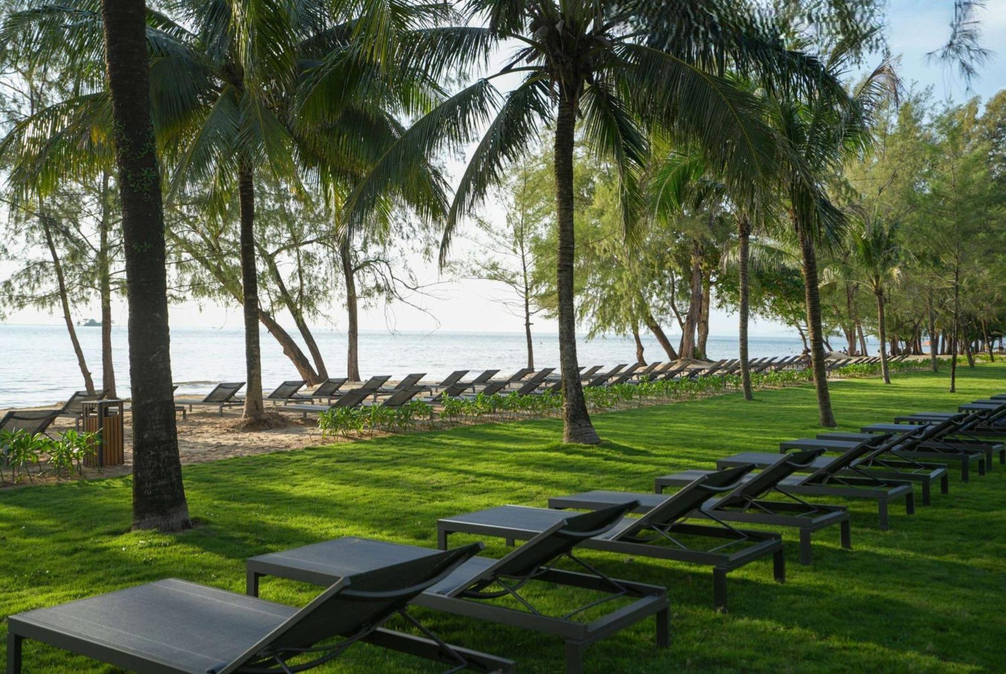 Hotel Wyndham Garden Grandworld Phú Quốc Exterior foto